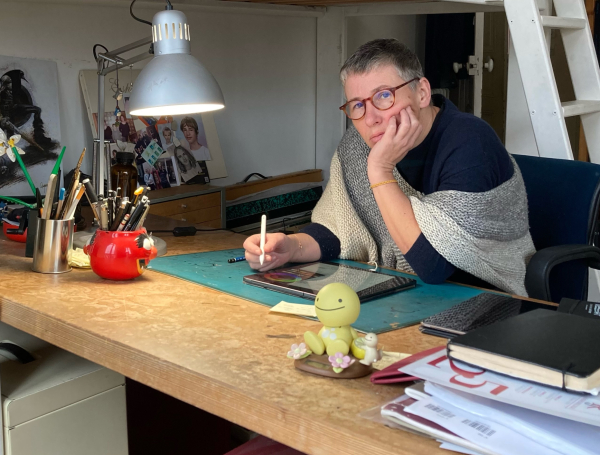 Virginie Augustin à son atelier, regard